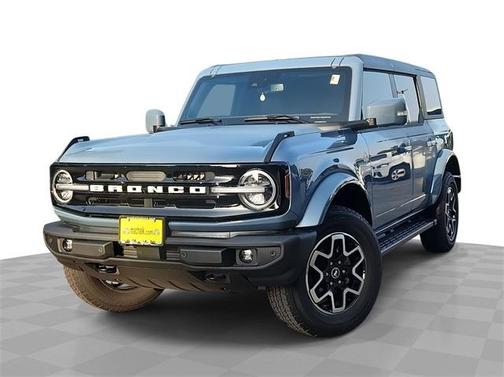 2024 Ford Bronco Outer Banks