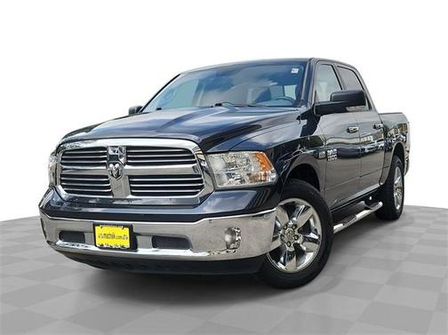 2013 RAM 1500 SLT