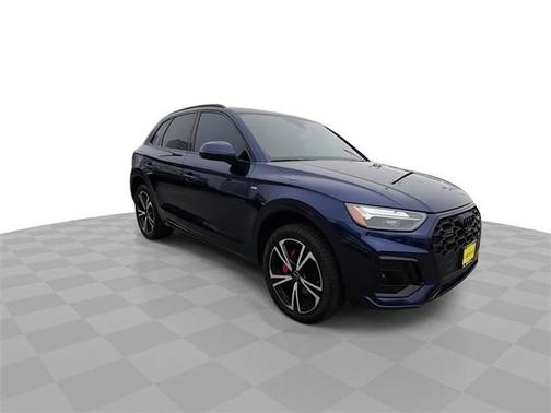 2025 Audi Q5 45 S line quattro Premium