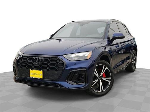 2025 Audi Q5 45 S line quattro Premium