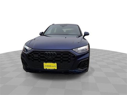 2025 Audi Q5 45 S line quattro Premium