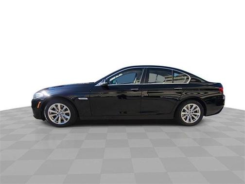 2016 BMW 528 i