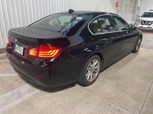 2016 BMW 528 i