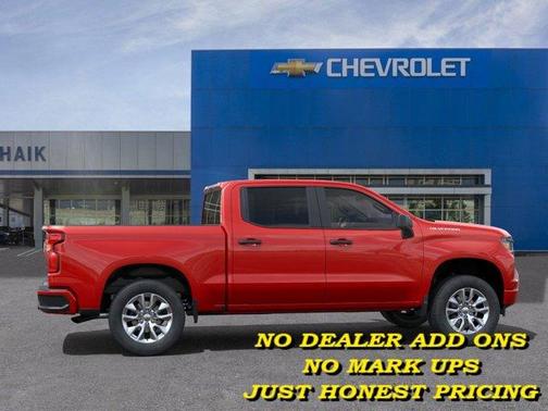 2025 Chevrolet Silverado 1500 Custom