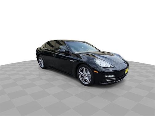 2011 Porsche Panamera 