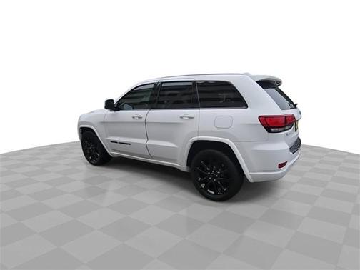 2017 Jeep Grand Cherokee Altitude