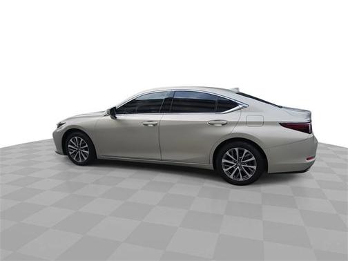 2022 Lexus ES 350 Base