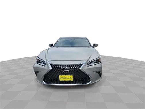 2022 Lexus ES 350 Base