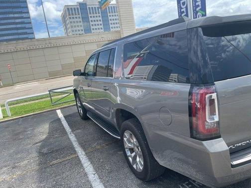 2019 GMC Yukon XL SLT