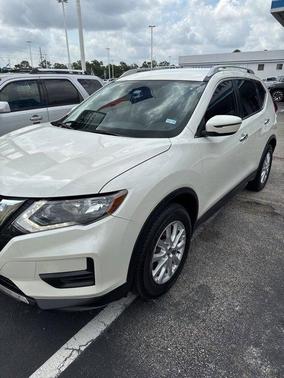 2020 Nissan Rogue SV