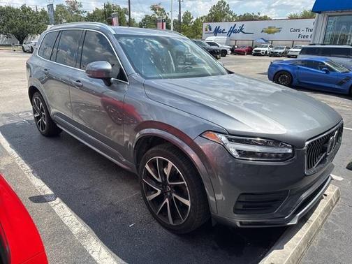 2020 Volvo XC90 T6 Momentum 7 Passenger