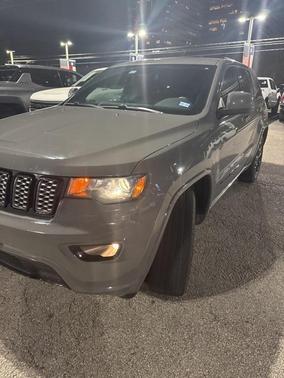 2020 Jeep Grand Cherokee Altitude