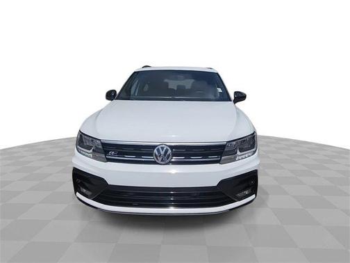 2020 Volkswagen Tiguan 2.0T SE R-Line Black