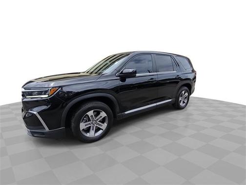 2023 Honda Pilot EX-L 7-Passenger