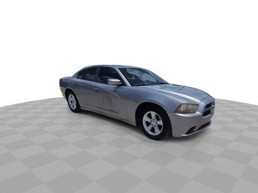 Billet Silver Metallic Clearcoat 2014 Dodge Charger SE