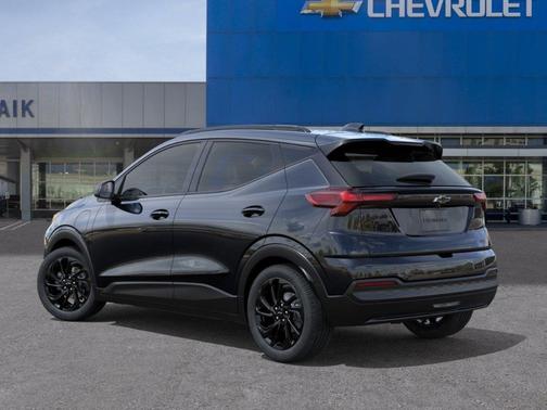 Mosaic Black Metallic 2027 Chevrolet Bolt RS