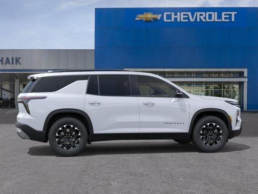 White 2027 Chevrolet Traverse Z71