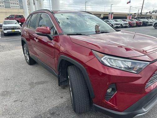 Ruby Flare Pearl 2019 Toyota RAV4 Limited