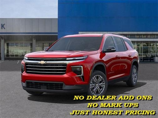 2025 Chevrolet Traverse LT