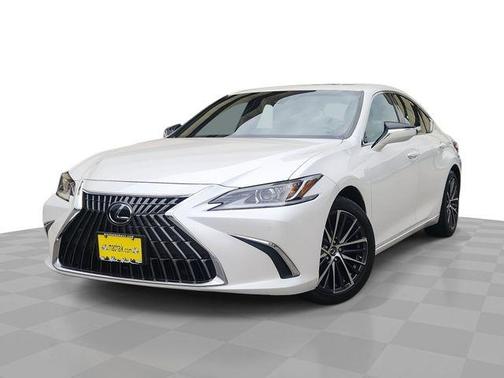 White Pearl 2024 Lexus ES 350 350