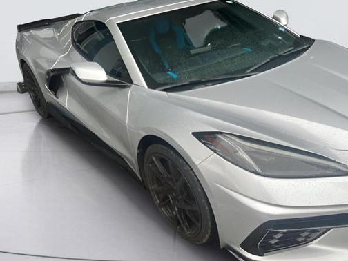 Blade Silver Metallic 2020 Chevrolet Corvette Stingray w/3LT