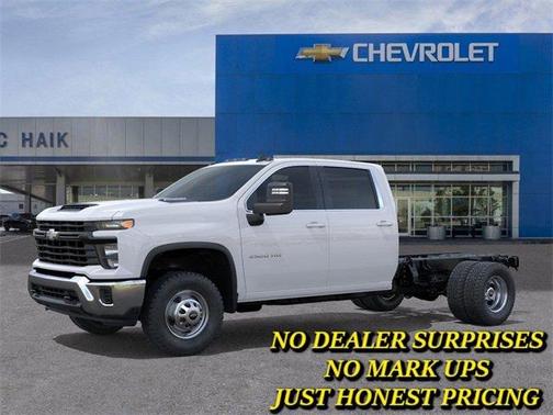2026 Chevrolet Silverado 3500 WT