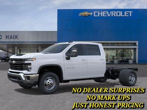 2026 Chevrolet Silverado 3500 WT