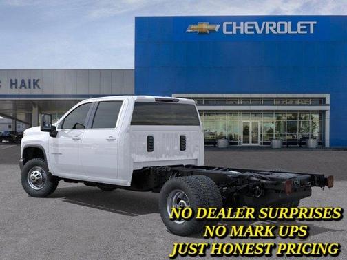 2026 Chevrolet Silverado 3500 WT