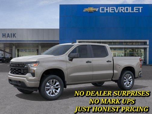 White Sand 2026 Chevrolet Silverado 1500 Custom