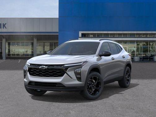Sterling Gray Metallic 2026 Chevrolet Trax LT