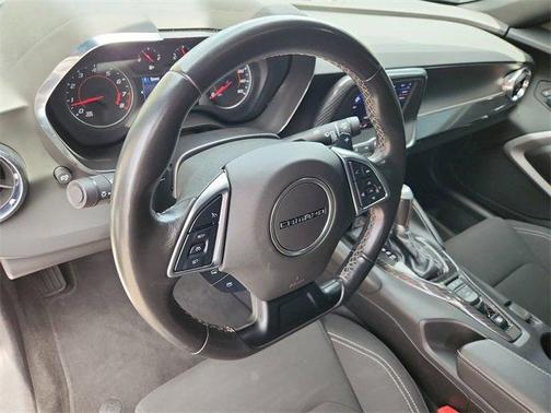 2022 Chevrolet Camaro 1LT