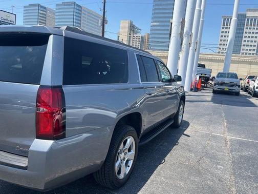 Satin Steel Metallic 2019 Chevrolet Suburban LT