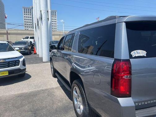 Satin Steel Metallic 2019 Chevrolet Suburban LT