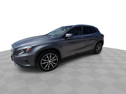 Mountain Gray Metallic 2016 Mercedes-Benz GLA-Class GLA 250