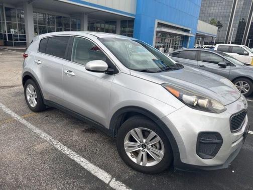 Sparkling Silver 2017 Kia Sportage LX