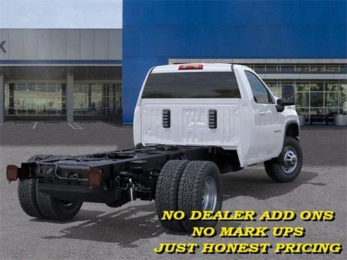 2025 Chevrolet Silverado 3500 WT