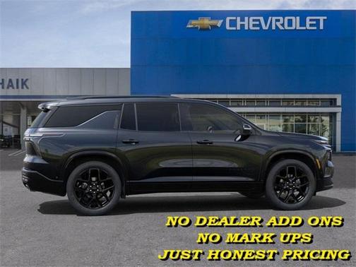 2025 Chevrolet Traverse RS