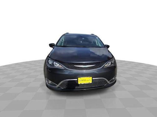 2020 Chrysler Pacifica Hybrid Touring L
