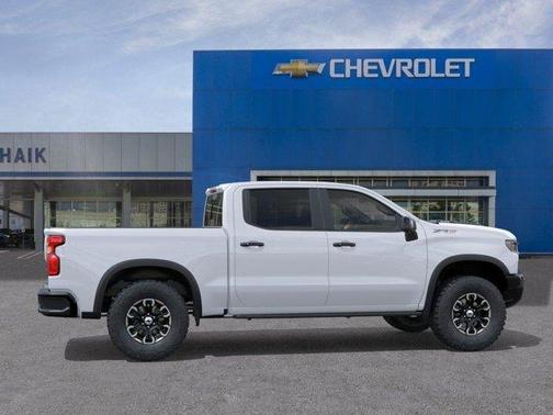 Summit White 2026 Chevrolet Silverado 1500 ZR2