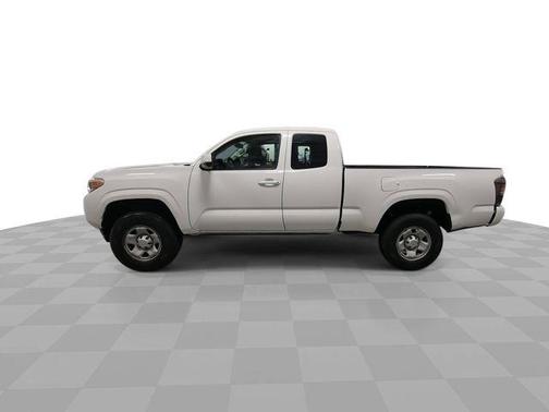 Super White 2017 Toyota Tacoma SR