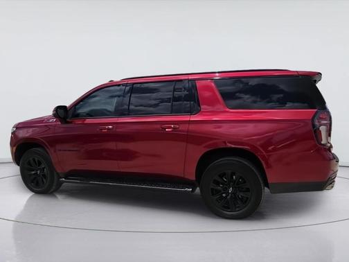 Cherry Red Tintcoat 2022 Chevrolet Suburban Z71