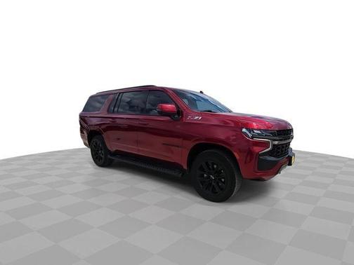 Cherry Red Tintcoat 2022 Chevrolet Suburban Z71