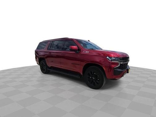 Cherry Red Tintcoat 2022 Chevrolet Suburban Z71
