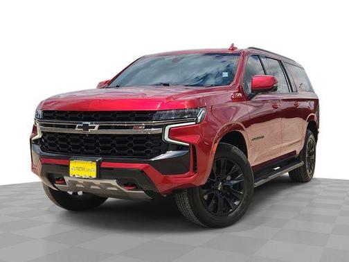 Cherry Red Tintcoat 2022 Chevrolet Suburban Z71