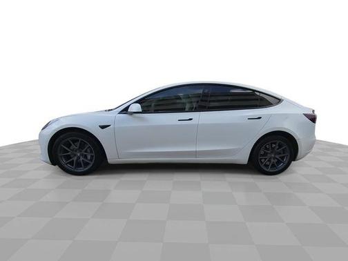 Pearl White Multi 2023 Tesla Model 3 Base