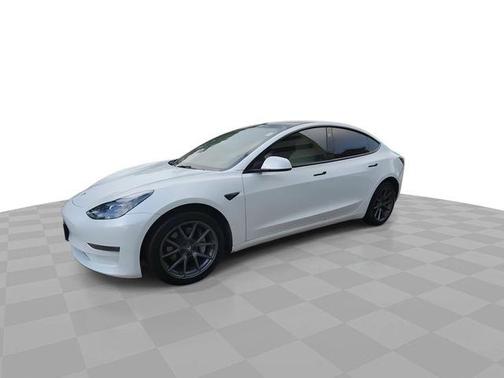 Pearl White Multi 2023 Tesla Model 3 Base