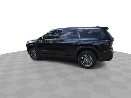 2024 Chevrolet Traverse LS