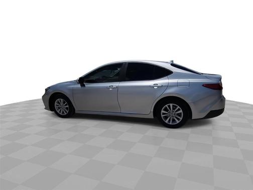 Silver 2025 Toyota Camry LE