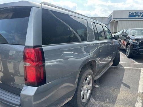 2018 Chevrolet Suburban LT