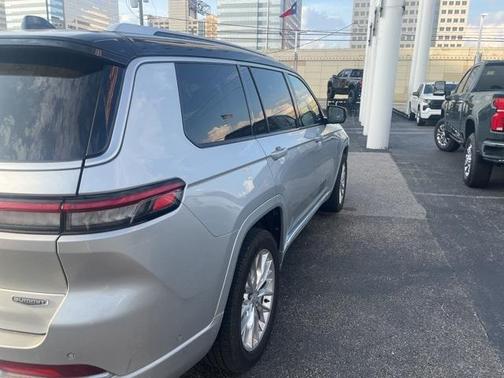 2021 Jeep Grand Cherokee L Summit